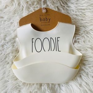 Rae Dunn silicone bibs foodie and yum